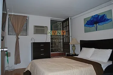 Rented by KVNY Soho