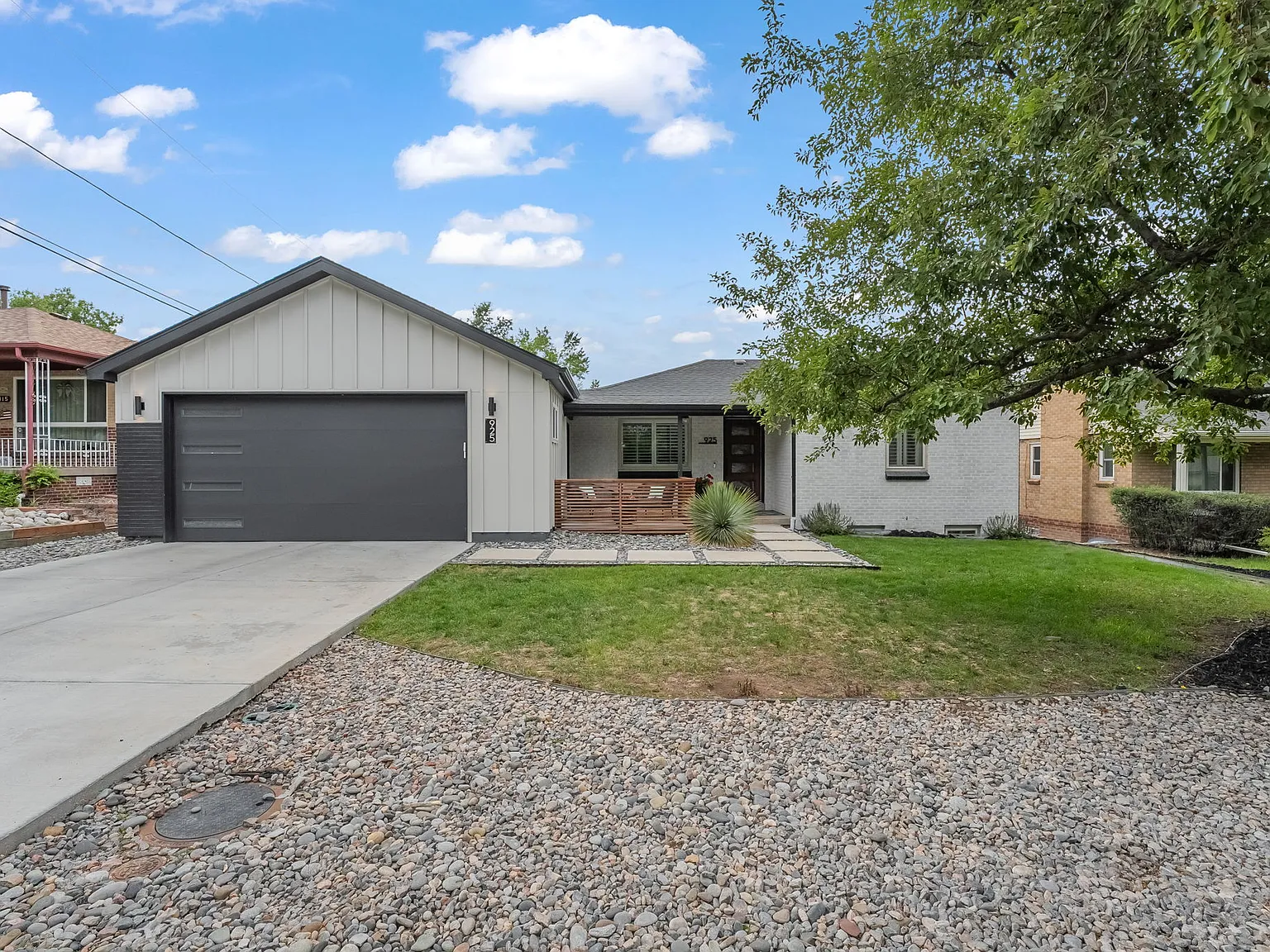 5 bed, 3394 sqft, $4,395 — Photo 2
