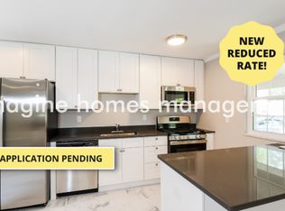 517 Spring Meadows Dr, Ballwin, MO 63011