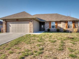 3073 E Marshall St, Republic, MO 65738