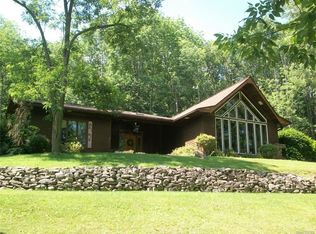 8999 County Line Rd, Franklinville, NY 14737