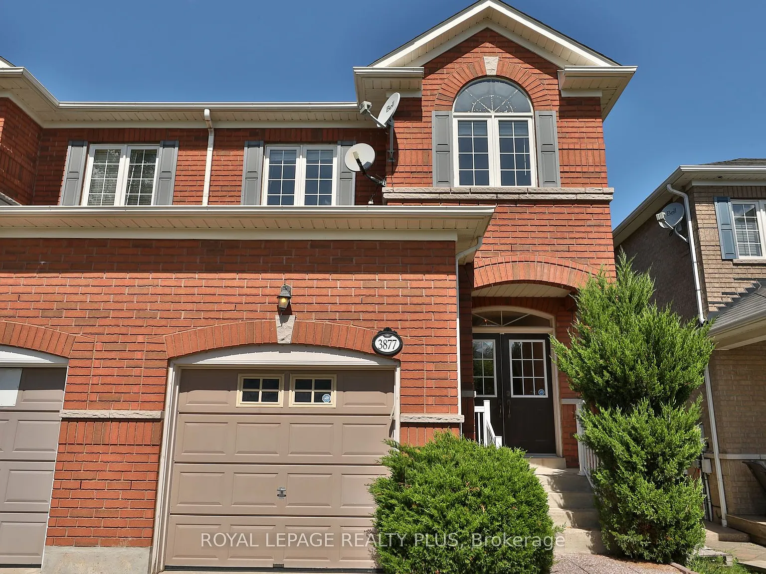 4 bed, $3,600 — Photo 2
