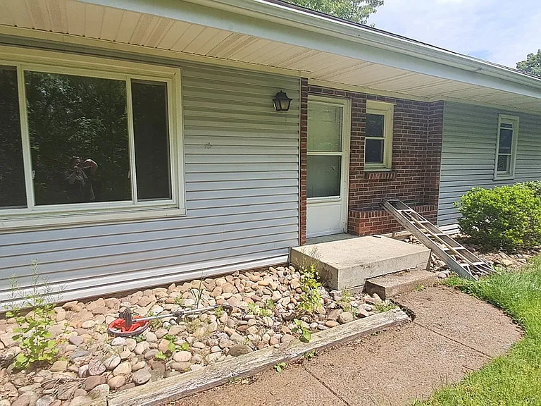 179 Fern Hollow Rd — Photo 1