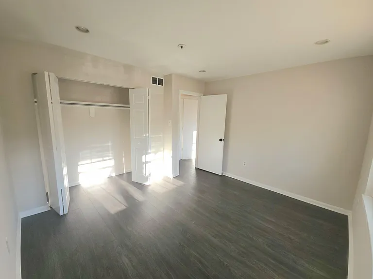 2511 McVeary Ct — Photo 4