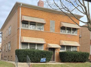 4824 Greenleaf St #1A, Skokie, IL 60077