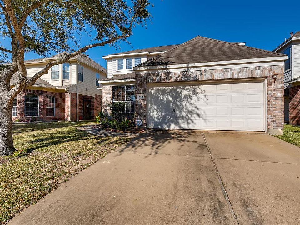 1st image of 19418 Hillside Springs Cir