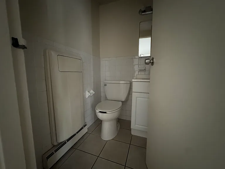155 Wayne St #2B — Photo 5