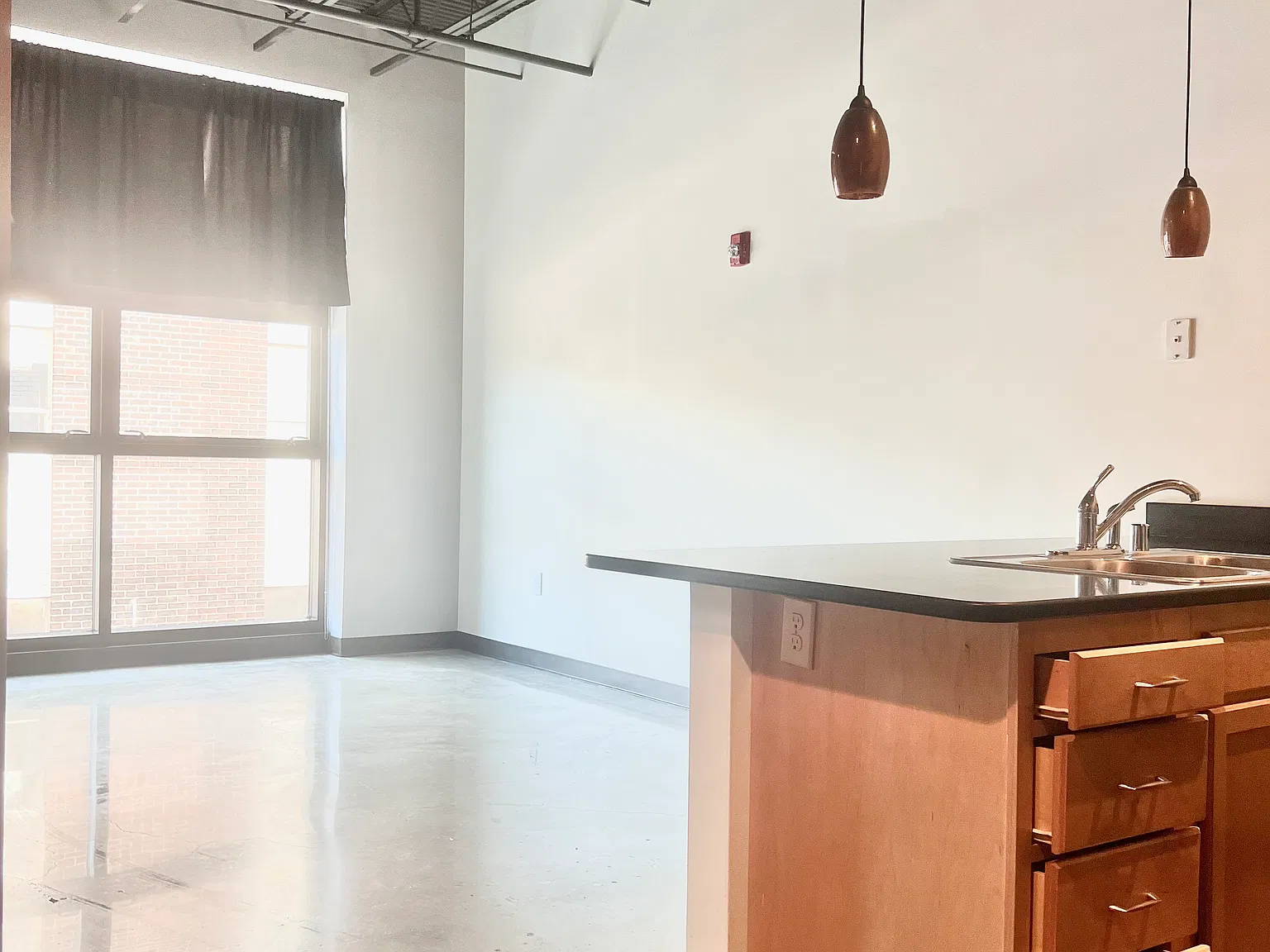 Studio, 450 sqft, $1,250 — Photo 4