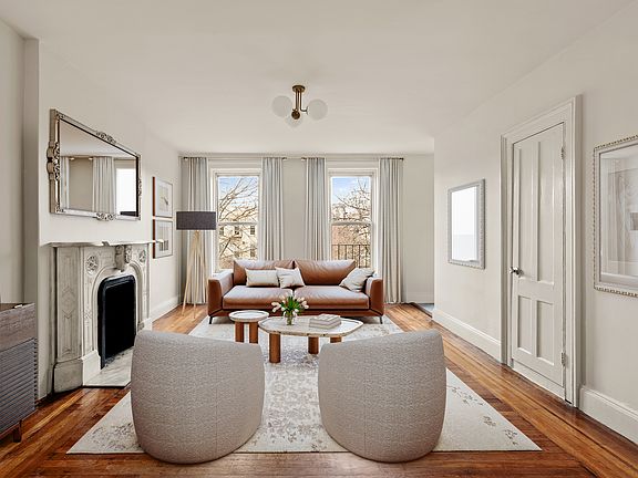3rd image of 339 Clinton St Floor 3