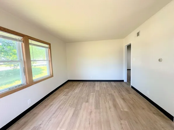 3313-3315 Pompon Street, 3313-3315 Pompon St, Manitowoc, WI 54220