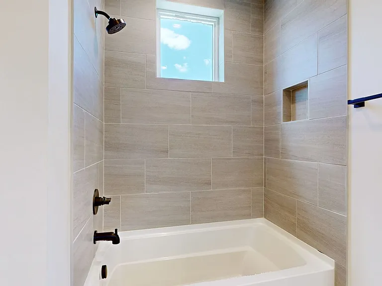 5909B Carl Pl — Photo 28