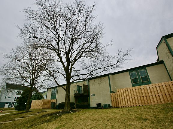 4th image of 4635 Merrimar Cir E APT E