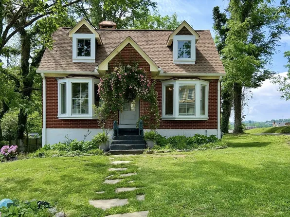 409 W 6th St, Columbia, TN 38401