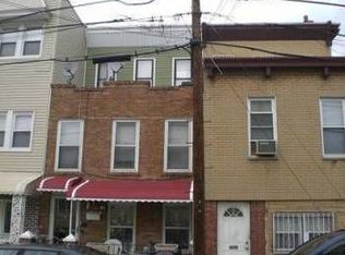 2131 25th Rd, Astoria, NY 11102