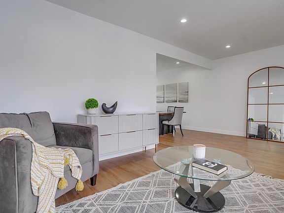 3rd image of 12601 Burbank Blvd #0dba4f9df