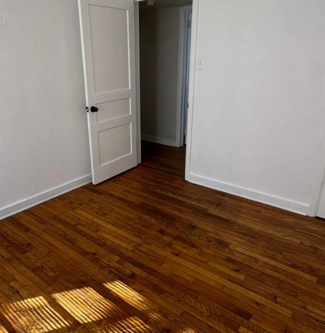 2 bed, 1000 sqft, $850 — Photo 2