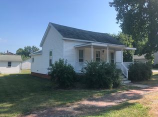 102 W Illinois St, Mansfield, IL 61854