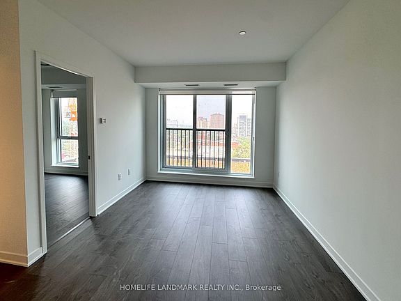 3rd image of 10 Oak St #801