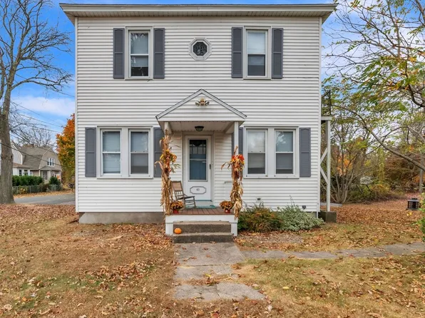 40 Benjamin St, East Longmeadow, MA 01028