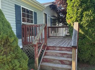 815 W Douglas Rd #114, Mishawaka, IN 46545