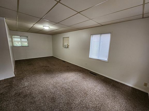 2nd image of 3223 Hanover Dr