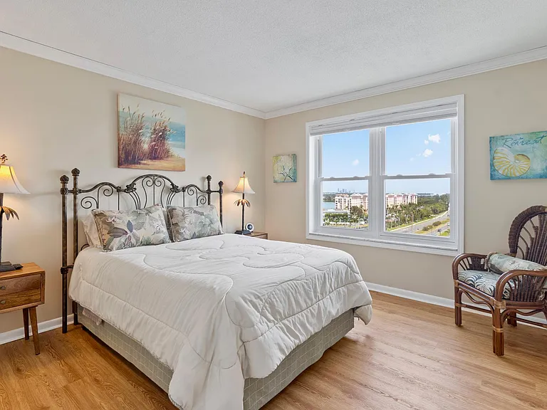 5220 Brittany Dr S #1309 — Photo 15