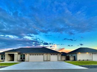 11318 Arrow Shelf Dr, Pasco, WA 99301
