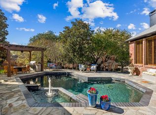 200 Hawn Ct, Irving, TX 75038