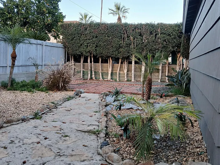 3403 Riviera Dr — Photo 31