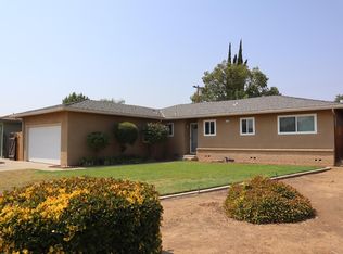 1732 Oxford Ave, Clovis, CA 93612