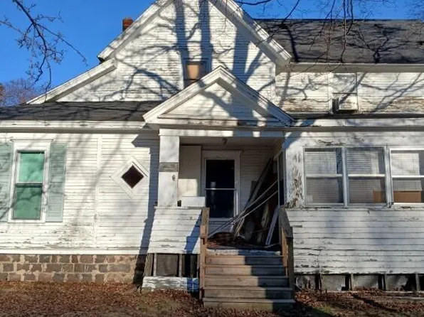 706 N Monroe St, Albion, MI 49224