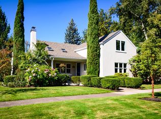 2090 Alder St, Eugene, OR 97405