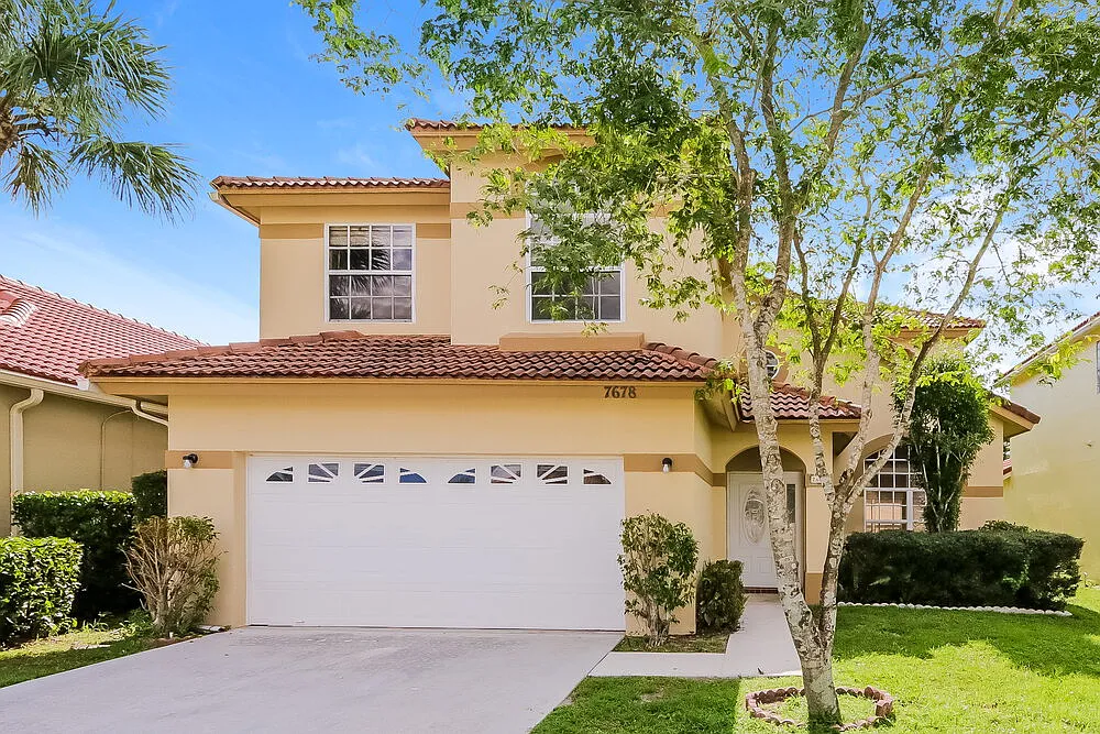 4 bed, 2.5 bath, 2228 sqft, $4,070 — Photo 1