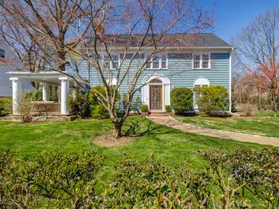 100 McKinley Avenue, New Haven, CT, 06515