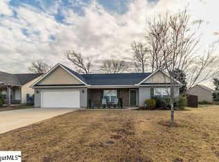 109 Lost Creek Ct, Simpsonville, SC 29681