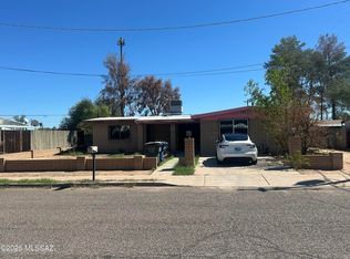 2009 S Longfellow Pl, Tucson, AZ 85711