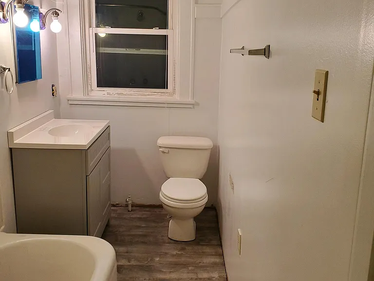 523 Castle Shannon Blvd — Photo 9
