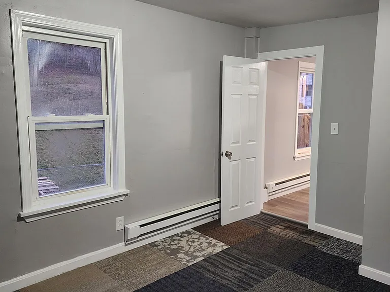 50 Allen Pl #2 — Photo 5