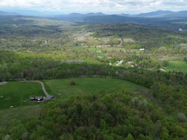 8-C Voter Hill Road, Farmington, ME 04938