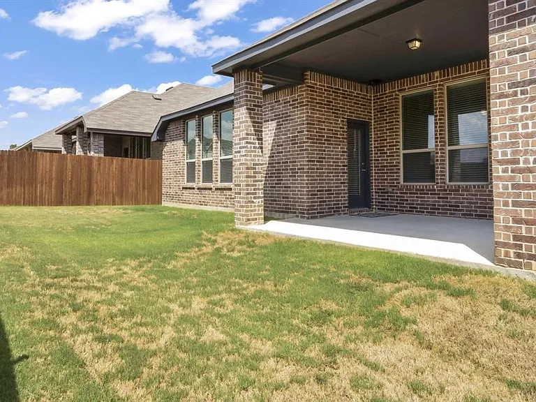 429 Cooper St — Photo 34