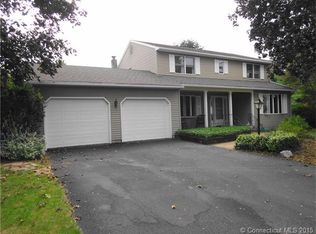 19 Vincy Dr, Cromwell, CT 06416