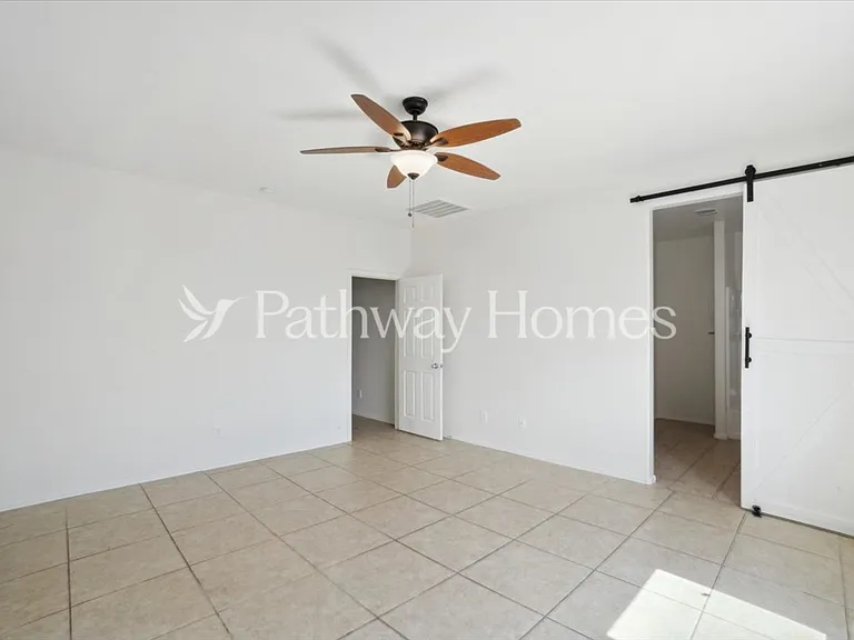 11781 W Overlin Ln — Photo 6