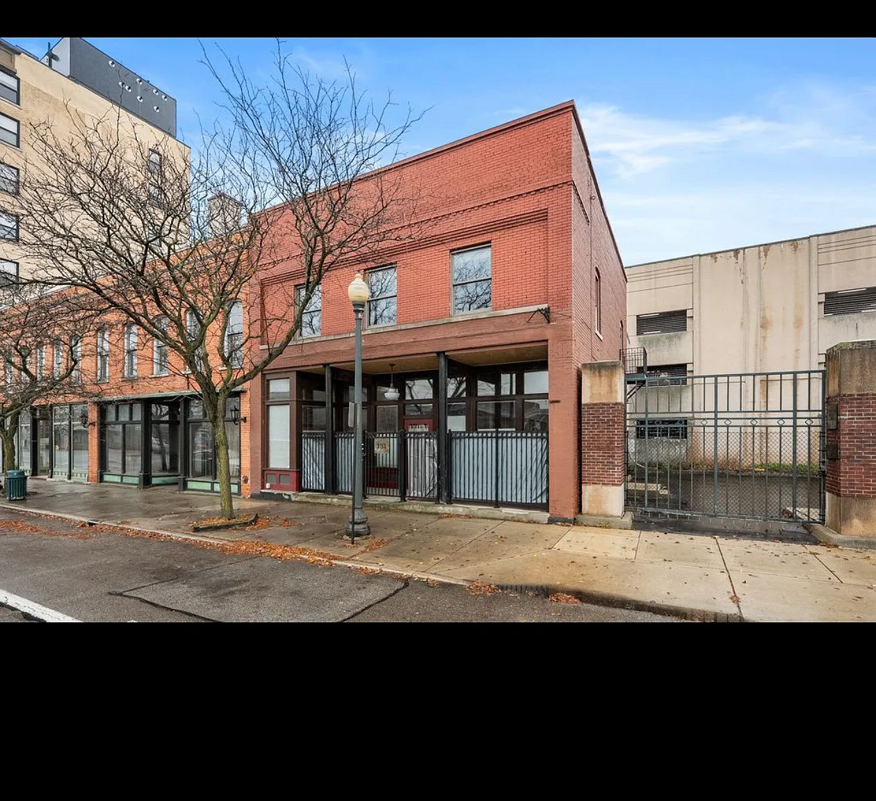 1 bed, 1700 sqft, $2,000 — Photo 1
