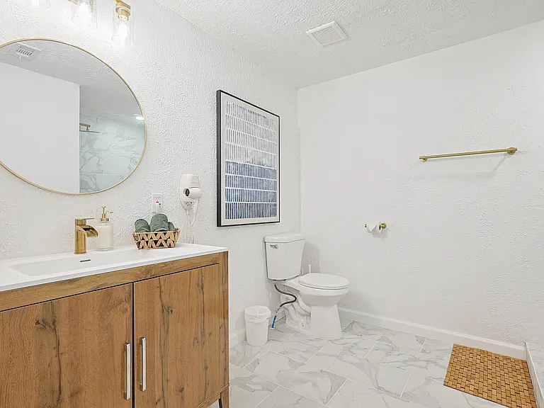 260 McGraw Ln — Photo 24
