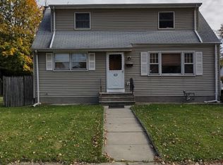 607 Willow Ave, Roselle Park, NJ 07204
