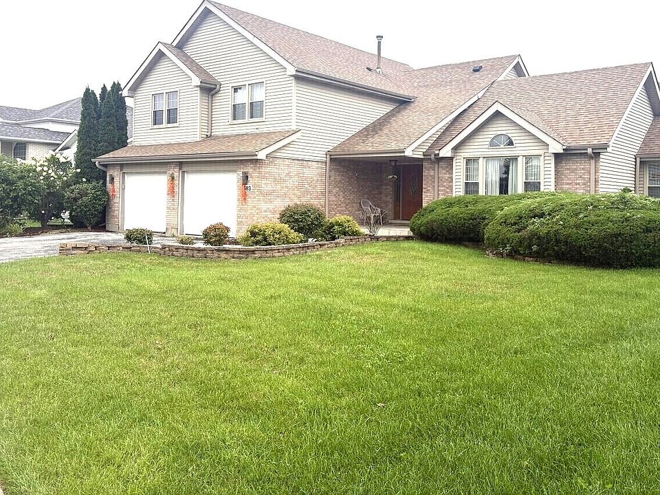 1st image of 683 Primrose Ln