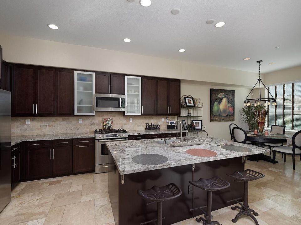 1st image of 1315 Venturi Dr #2