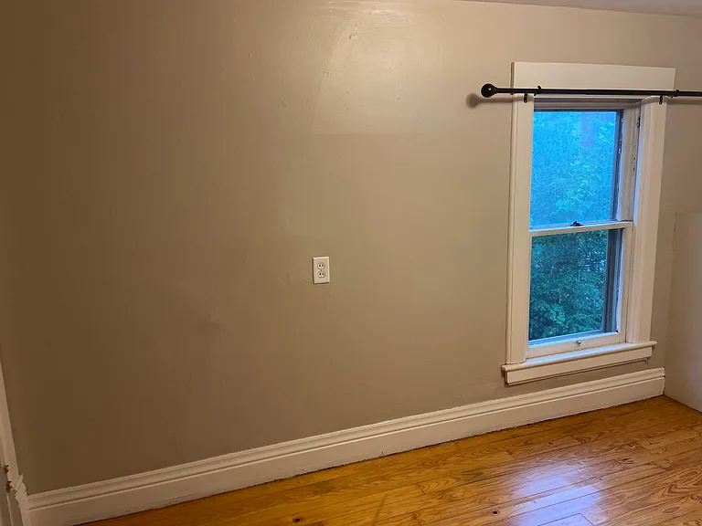 710 S Park St #2 — Photo 23