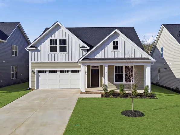 7 Pelham Crossing Dr, Greenville, SC 29615