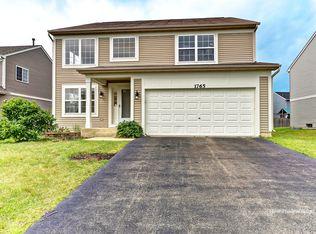 1765 Brookfield Ct, Aurora, IL 60503